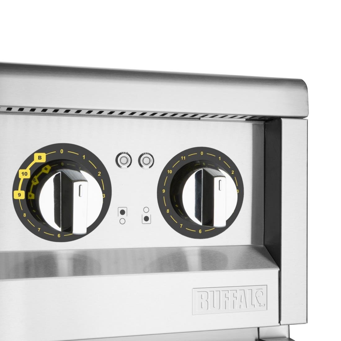 buffalo 600 serie 4 zone inductiekookplaat 2 x 3kw. let op: alleen aanrechtmodel. onderkast wordt apart verkocht. Buffalo 600 Serie 4 Zone Inductiekookplaat 2 x 3Kw. Let Op: Alleen Aanrechtmodel. Onderkast Wordt Apart Verkocht.